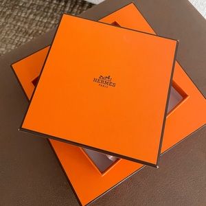 HERMES GIFT BOX